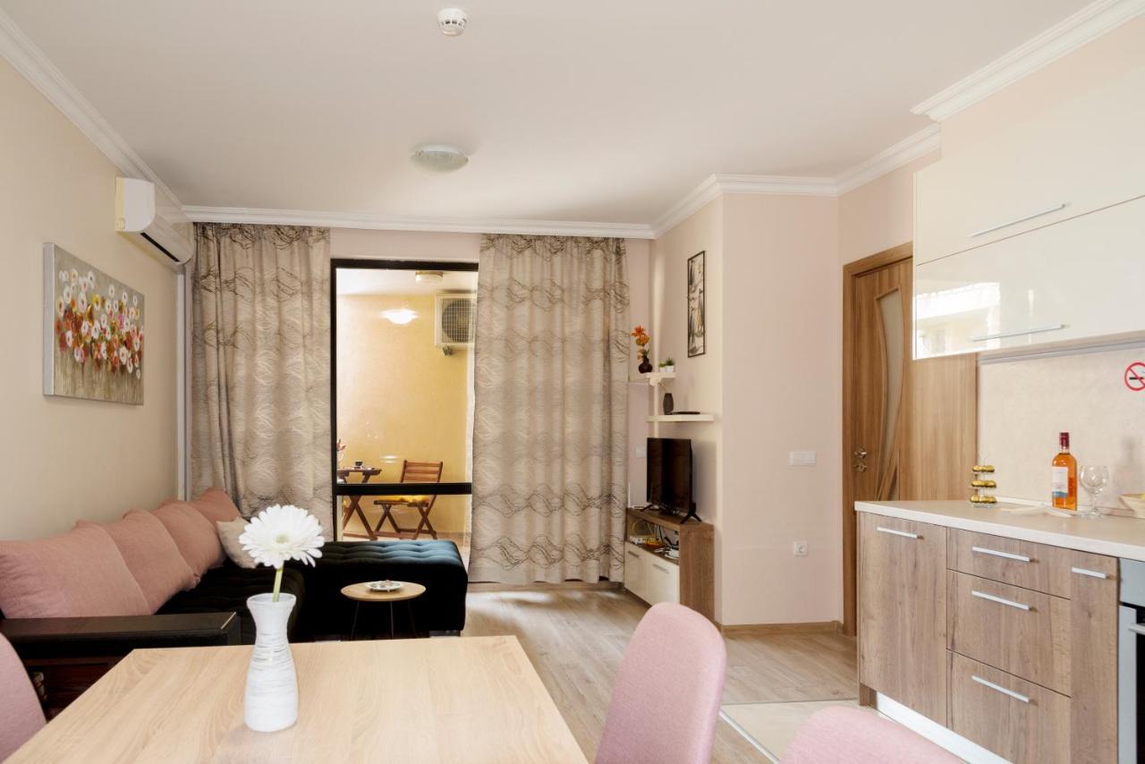 Apartment Elimar Burgas Esterno foto