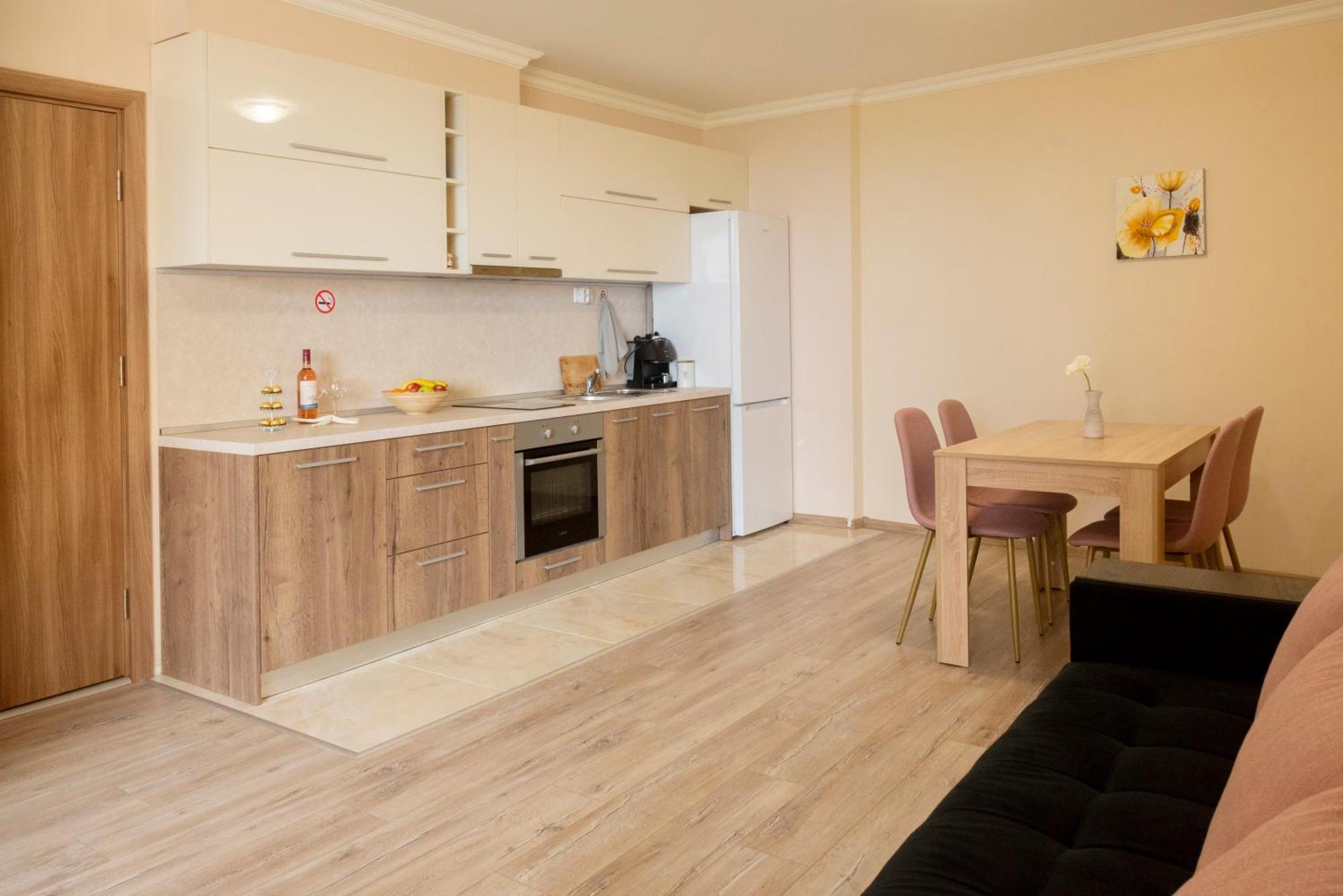 Apartment Elimar Burgas Esterno foto